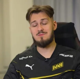 Стикер N A V I - 2