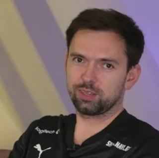 Стикер N A V I - 6