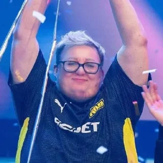 Стикер Создать свой стикерпак ➡️ @ForceDropFaceBot - 3