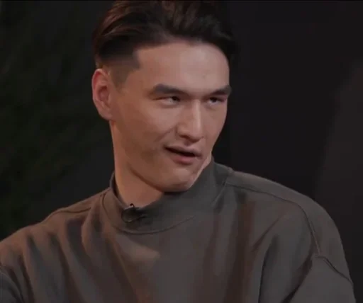 human face person screenshot