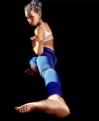 Человек бедро колено