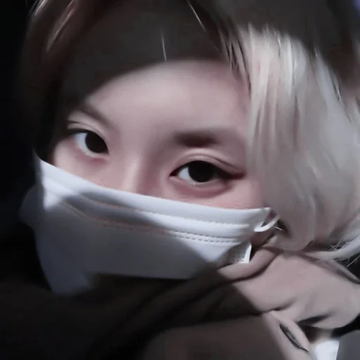 Стикер `` 🕷-Chayeong from @momo1luxv :: @fStikBot - 0