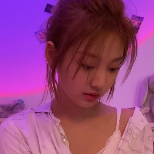 Sticker 𝖺𝖾𝗋𝗒𝗎𝗐 :: @fStikBot - 6