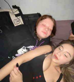 Стикер че @Femoji - 6