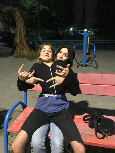 Sticker ajVCHTYwqt_by_WmojiBot - 1