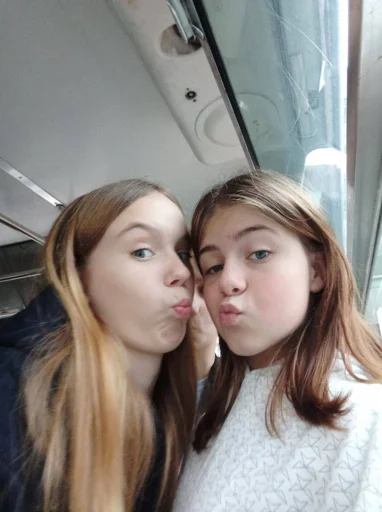 Sticker ajVCHTYwqt_by_WmojiBot - 1