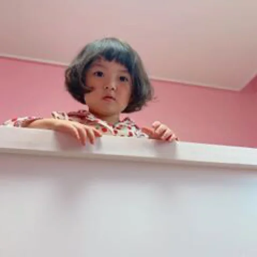 wall human face indoor