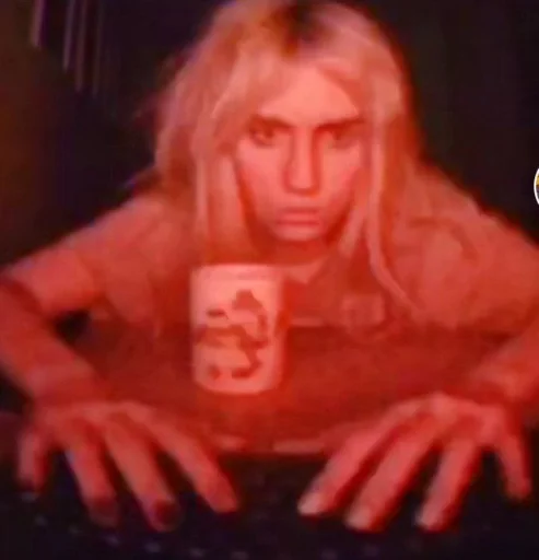 Человек скриншот комнатный