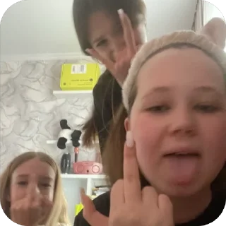 Sticker алина 😜 - 3