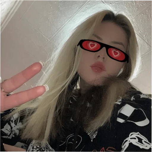 Стикер allinnOchkaa - 1