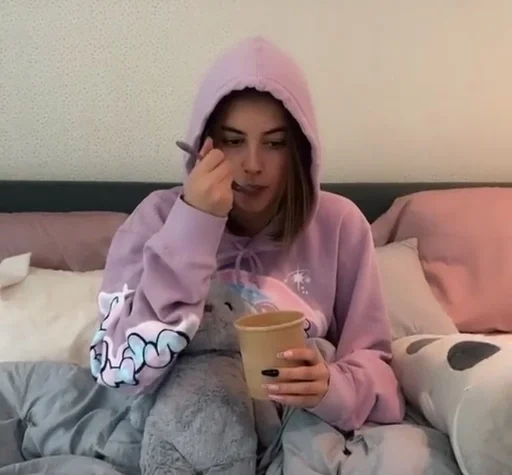 Стикер амараллис by @fStikBot - 7