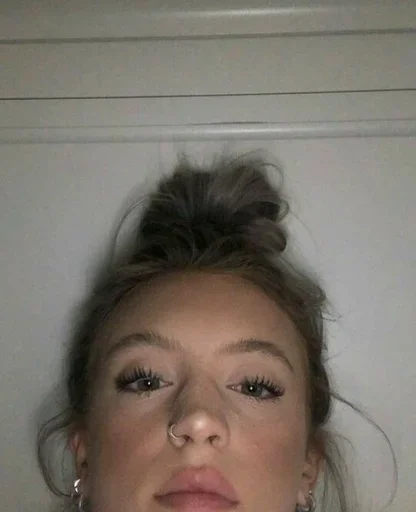 Sticker 💘 :: @fStikBot - 0