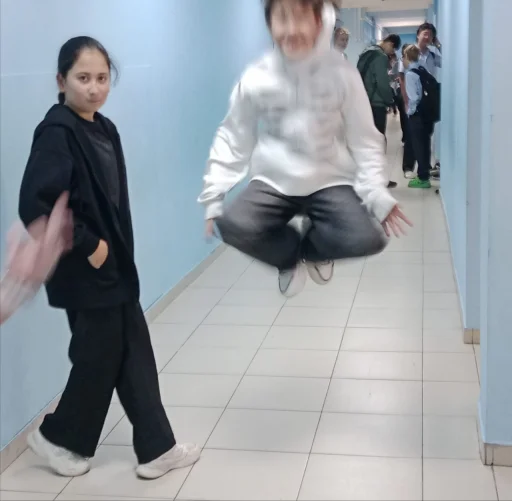 Анонос @TgEmodziBot - 