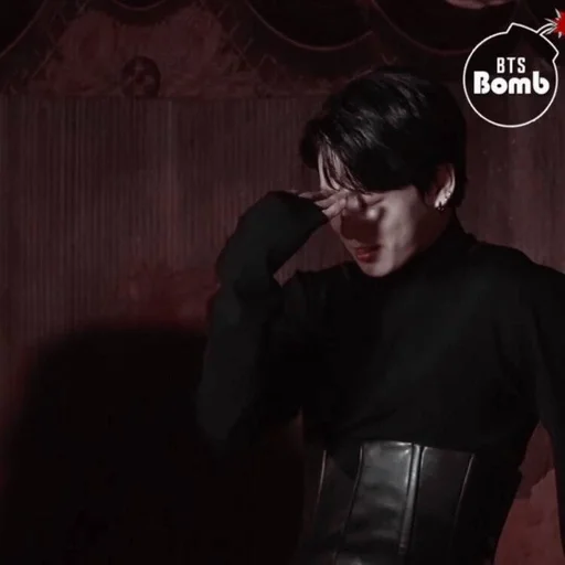 человеческое лицо скриншот одежда