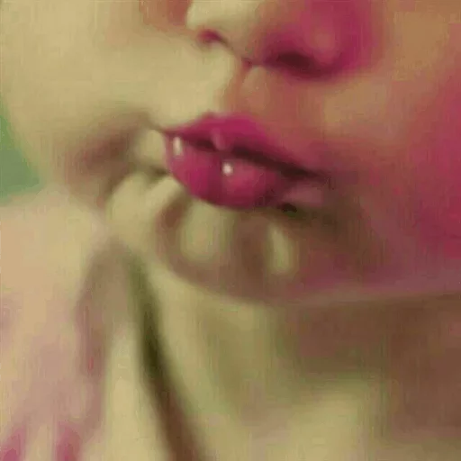 Человек губа кожа