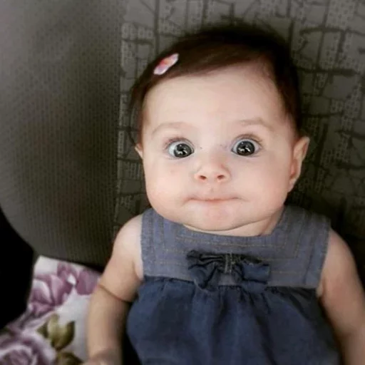 Человек ребёнок младенец