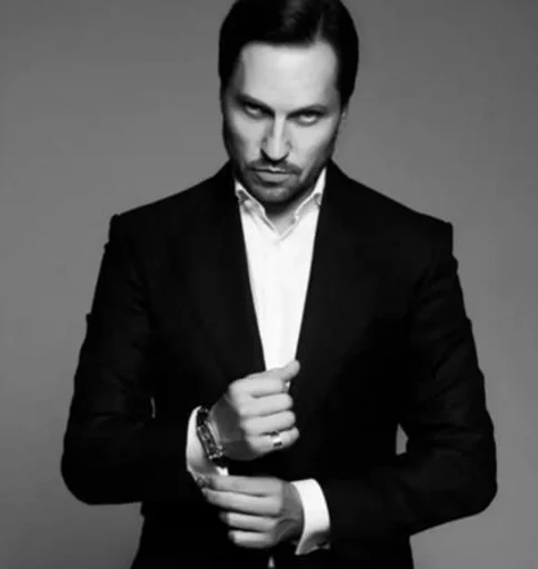 Стикер Артур Пирожкоооооооов :: @fStikBot - 5