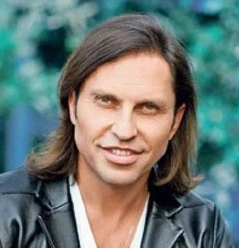 Стикер Артур Пирожкоооооооов :: @fStikBot - 0