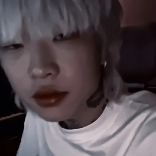 Стикер 𝐴𝑠ℎ 𝐼𝑠𝑙𝑎𝑛𝑑:; 🧴 by @kpopstickerssss - 7