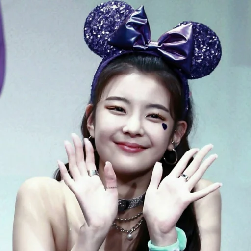 Sticker @starxnighty avzersha - 3