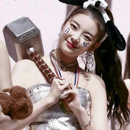 Sticker @starxnighty avzersha - 2