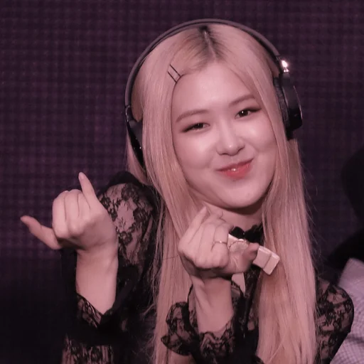 Ayesha's Pack - human face