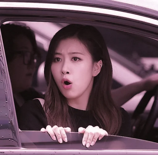 Человек автомобиль человеческое лицо