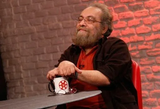 @AniPackBot استیکرساز😍 - 