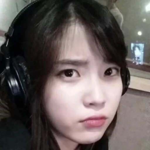 человеческое лицо Человек наушники