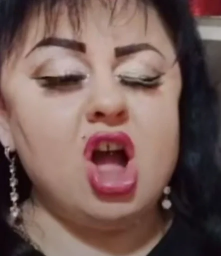 губа губная помада Человек