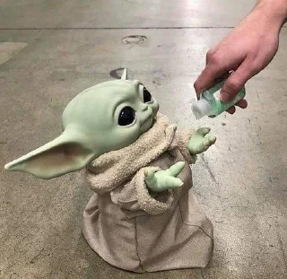 Стикер baby yoda - 2
