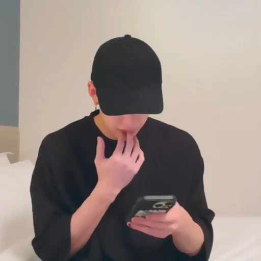 Стикер 𝘣✰𝘯𝘨𝘤𝘩✰𝘯 20220613 𝘭𝘪𝘷𝘦 @kengastickers ! ! - 1