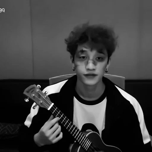 Sticker 𝐵𝑎𝑛𝑔 𝐶ℎ𝑎𝑛:; 🥷🏼 by @kpopstickerssss - 9