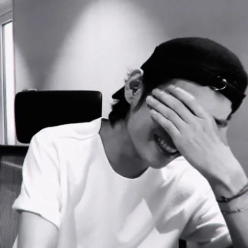 ⌆ TAEHYUNG， @convolving。 - 