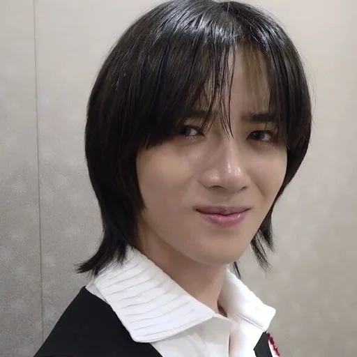 Стикер бомгю как смысл жизни - 10