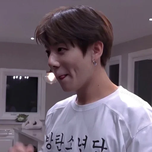 Sticker chugun by @fStikBot - 6