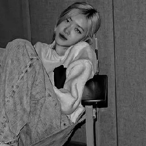 Стикер 𝐑𝐎𝐒𝐄𝐀𝐍𝐍𝐄 𝐒𝐓𝐈𝐂𝐊𝐏𝐀𝐂𝐊 @bitcseyyeonlyme - 9