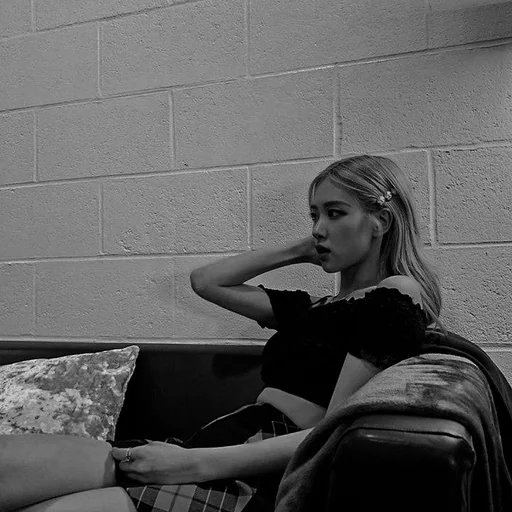 Стикер 𝐑𝐎𝐒𝐄𝐀𝐍𝐍𝐄 𝐒𝐓𝐈𝐂𝐊𝐏𝐀𝐂𝐊 @bitcseyyeonlyme - 2