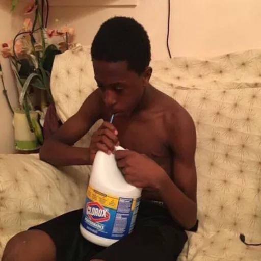 Человек комнатный бутылка