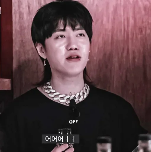 Sticker #𝐈𝐧𝐓𝐡𝐞𝐒𝐡𝐨𝐰𝐓𝐨𝐝𝐚𝐲: bloo ;: by @paradismaudit - 3