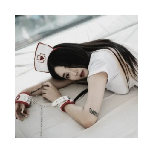 Стикер bomi :O - 2