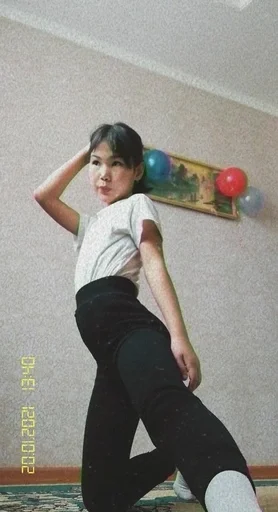 Человек одежда стена