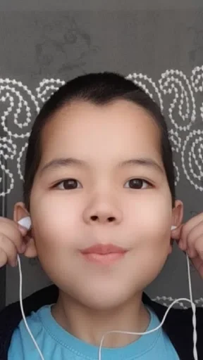 human face person toddler