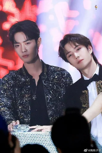 human face clothing person