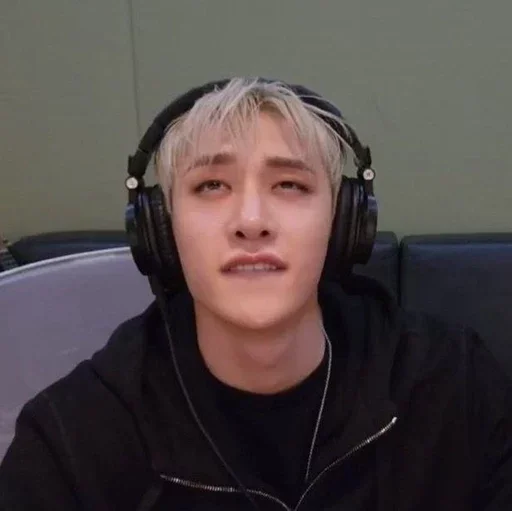 Стикер brodachiedetiibatachan - 1