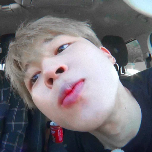 @PurpleYouBts 💜 - Человек