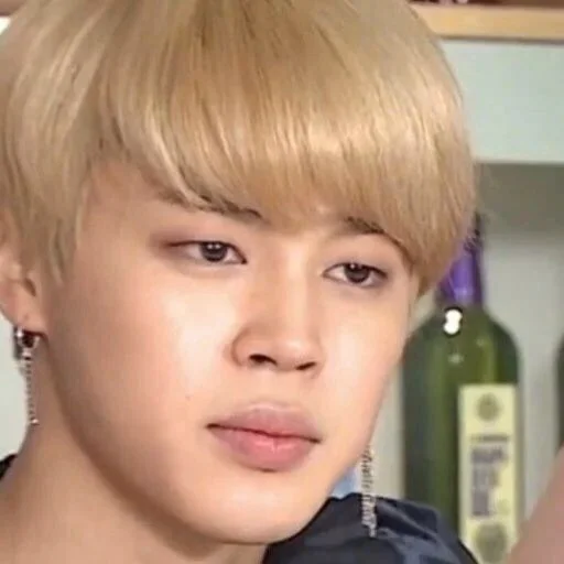 person bangs hairpiece