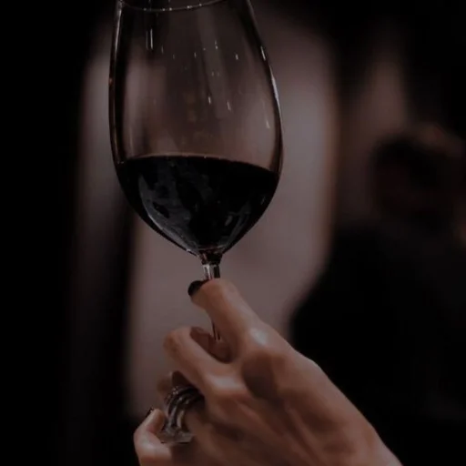 бухачь и чай ( @vMiiraaa ) - 