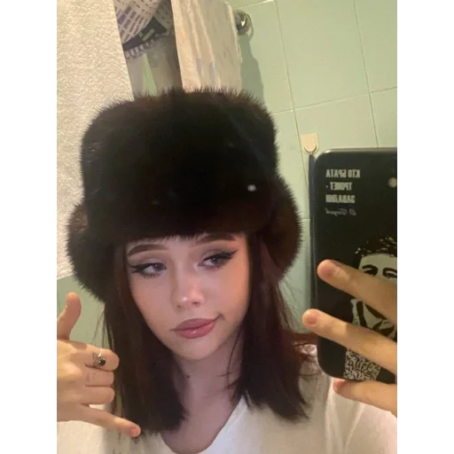 Стикер c4c71df1_f637_4cce_af52_df4019152c4a_by_sticat_bot - 1