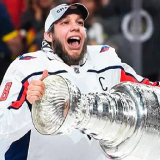 Sticker Создать мемы ➡️ @sportsmem_bot - 1